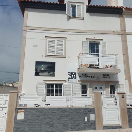 Guesthouse, Ap Verissimo Nazare Luaran gambar