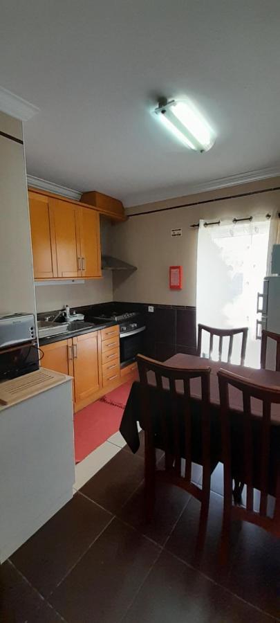 Guesthouse, Ap Verissimo Nazare Luaran gambar